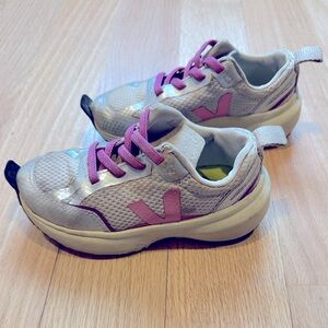 Veja Kids Sneakers in Pink and Purple, Size 10